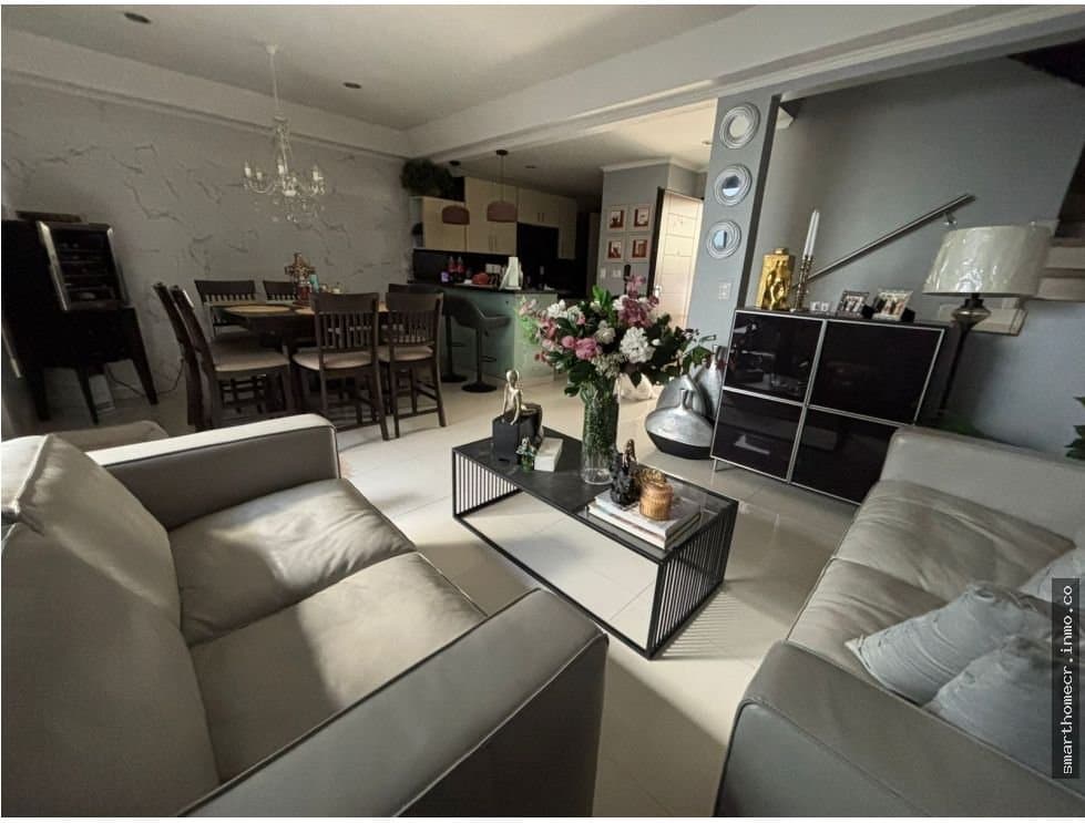 Venta de casa en condominio en bello horizonte, escazú