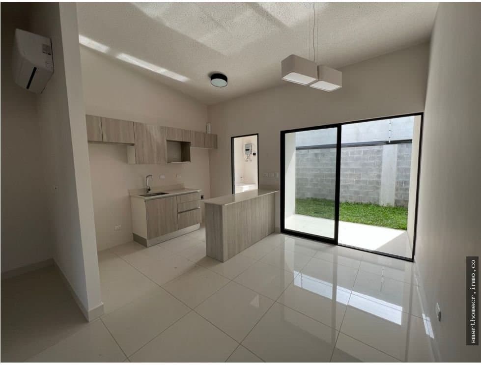 Se alquila casa condominio lindora de santa ana