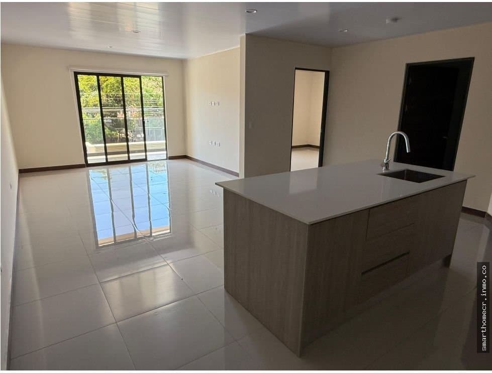 Alquiler de apartamento en pozos, santa ana