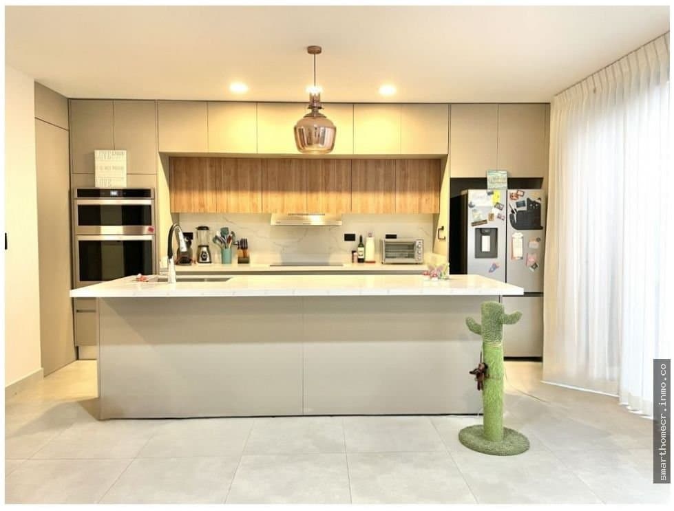 Alquiler de casa en condominio santa ana