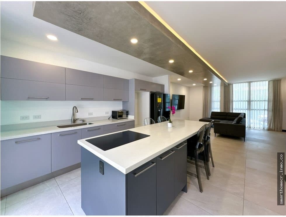 Se alquila casa en condominio bonavista, san antonio escazú