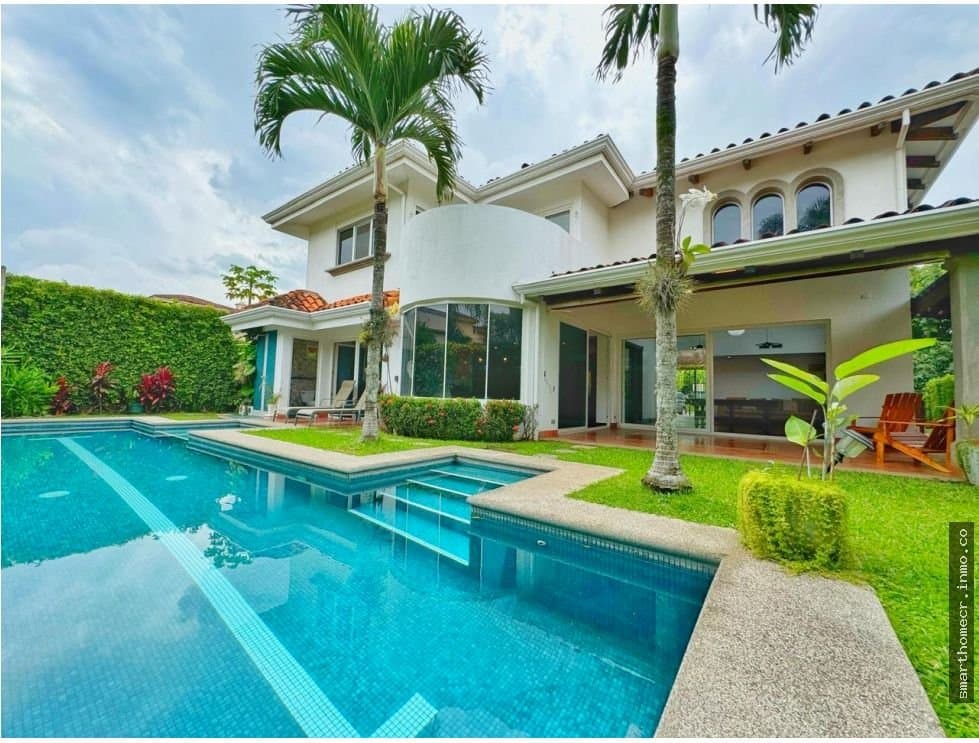 Se alquila / se vende amplia casa en santa ana valle del sol