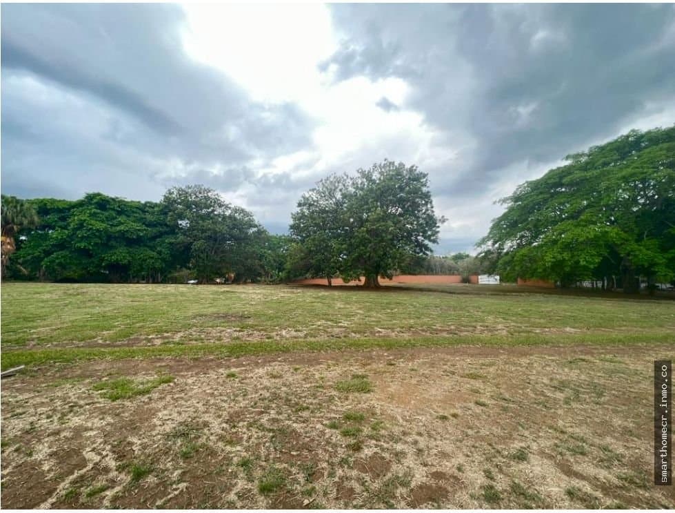 Se vende terreno de oportunidad en la garita
