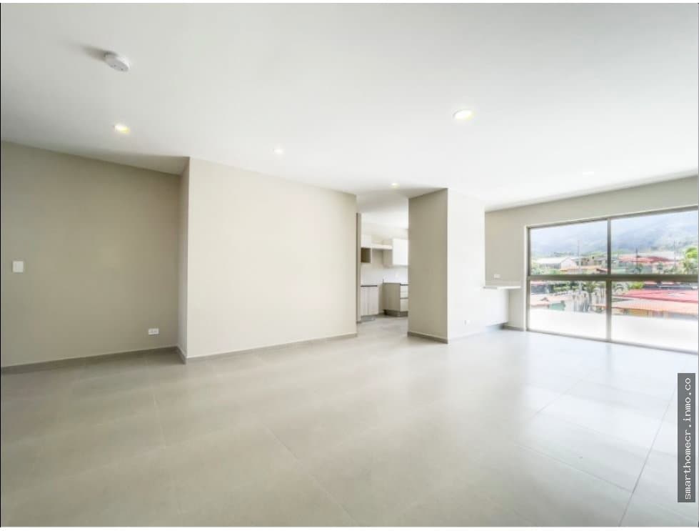 Se alquila apartamento en santa ana centro tipo a