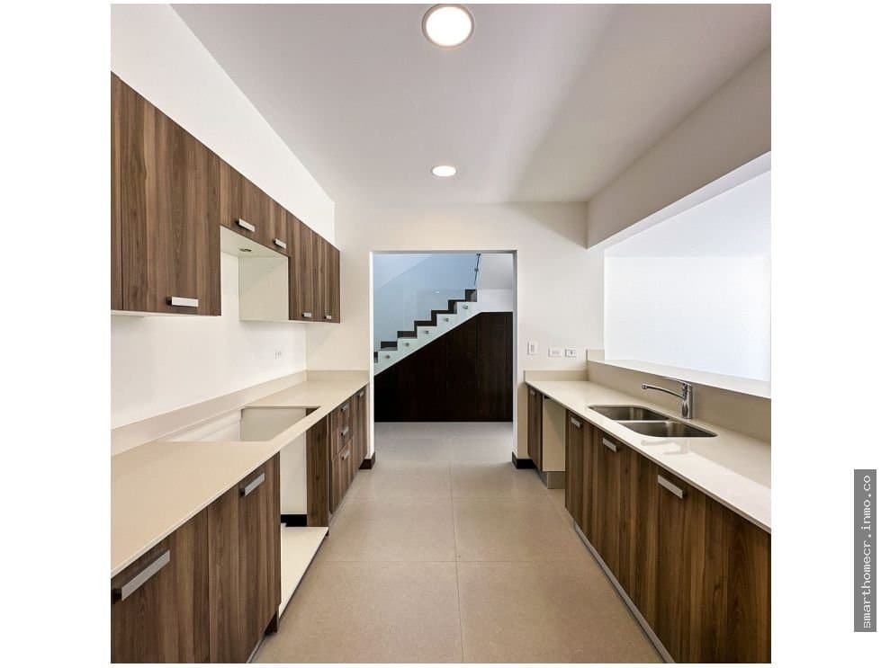 Se vende / se alquila casa en condominio en bello horizonte
