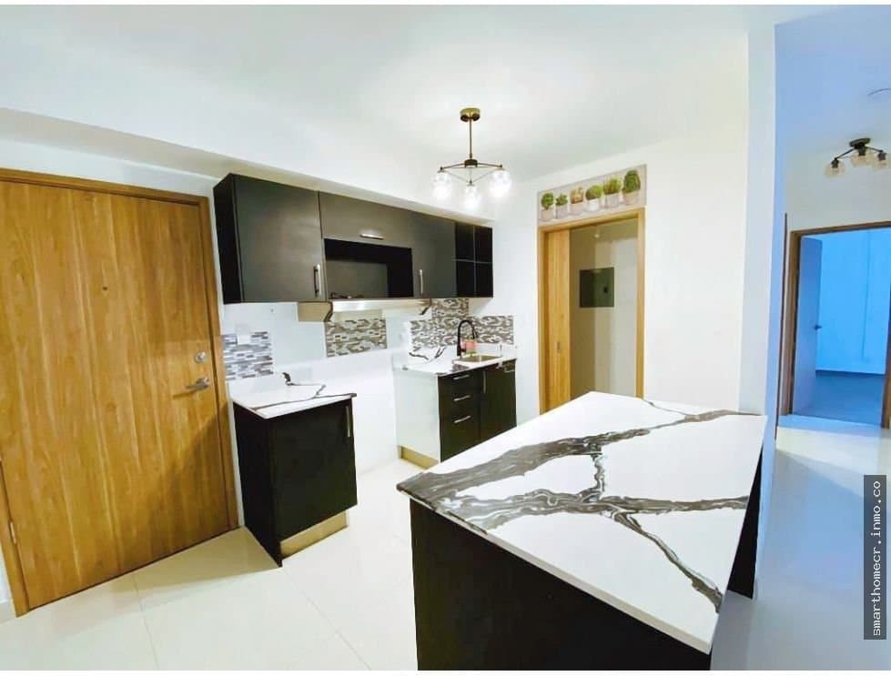 Se alquila apartamento en santa ana