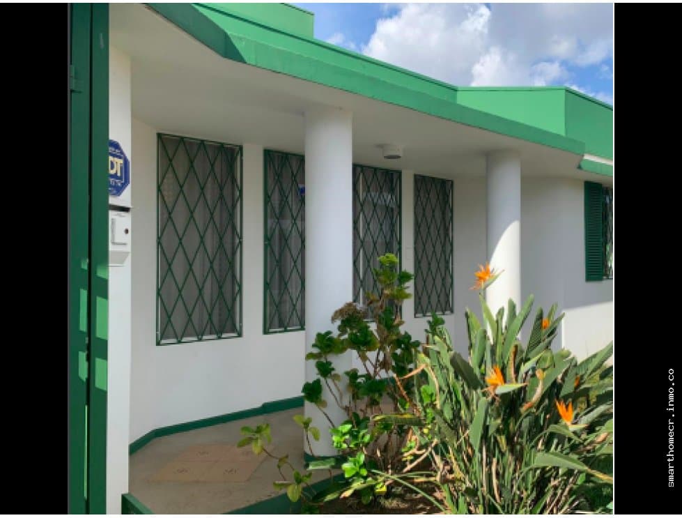 Se vende casa en calle blancos