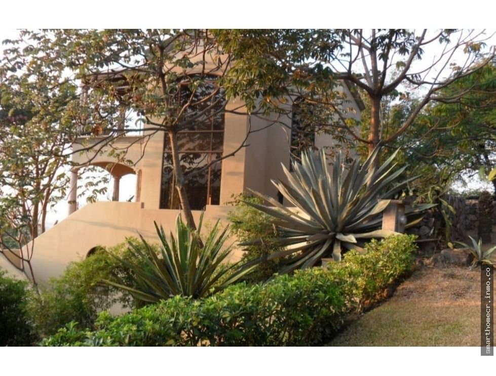 Casa mediaterránea en venta / alquiler en villa real