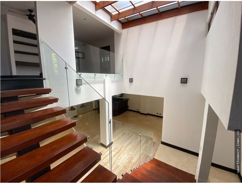 Venta / alquiler de casa en hacienda del sol, santa ana