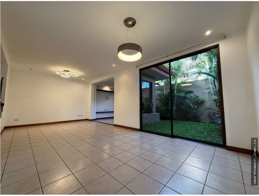 Alquiler de casa en condominio fuerte ventura, pozos santa ana