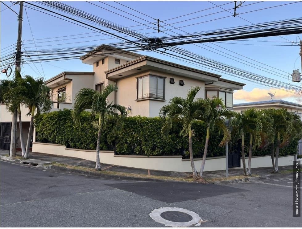Casa en alquiler/venta guachipelín de escazú