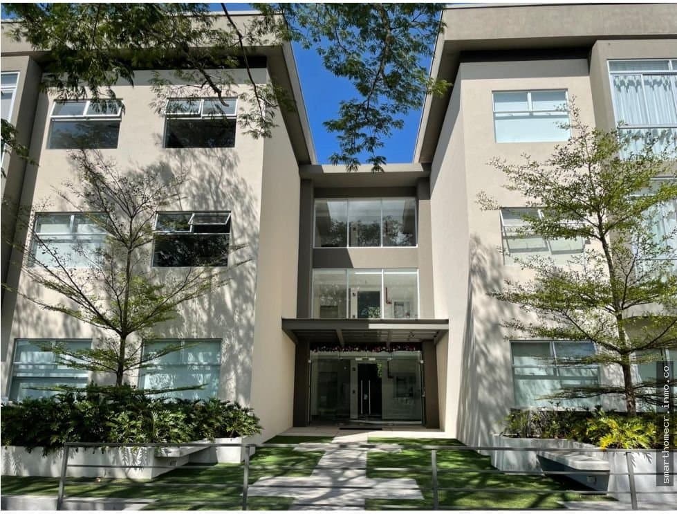 Venta de exclusivo apartamento en santa ana