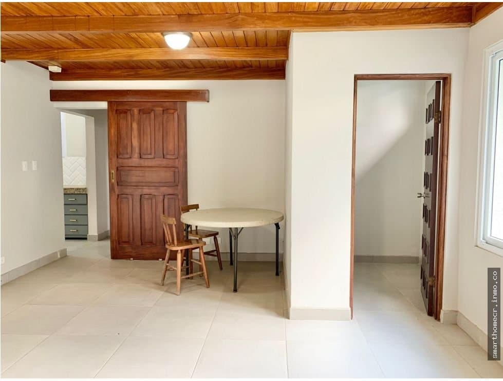Se alquila casa independiente en escazú, san rafael, los laureles