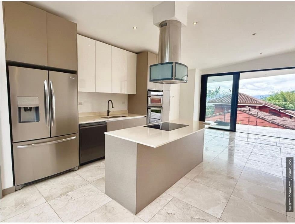 Alquiler de casa en condominio san rafael de escazú