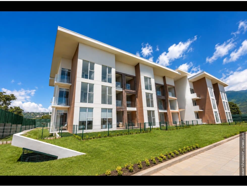 Alquiler de apartamento nuevo en vistas de la colina, santa ana
