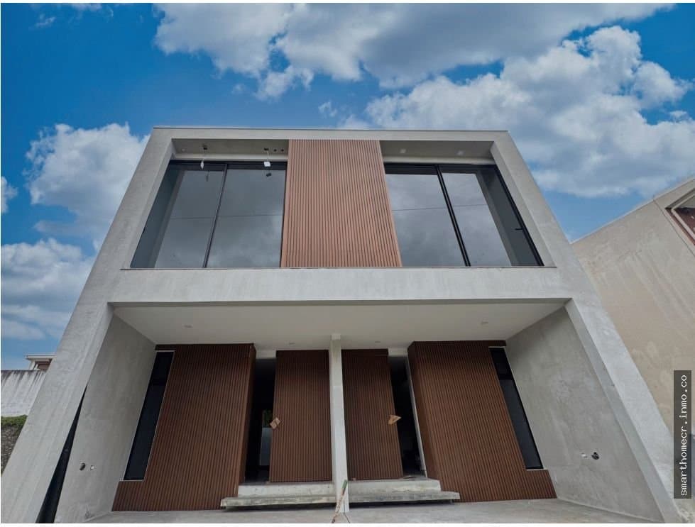 Alquiler de apartamento duplex en la aurora, heredia