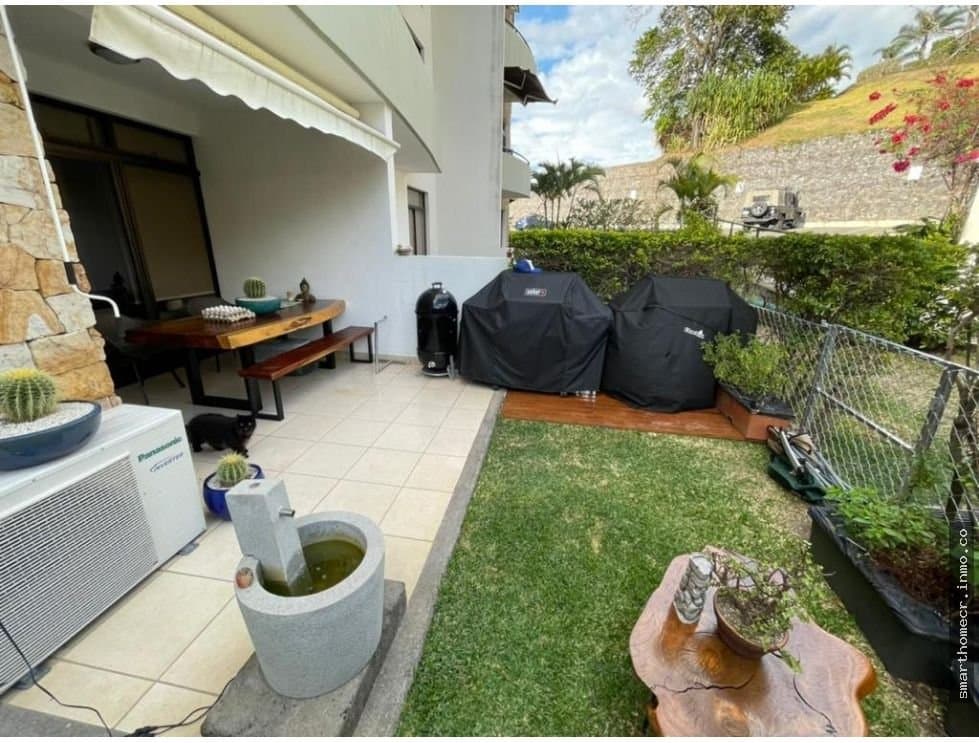 Se alquila apartamento en rio oro, santa ana