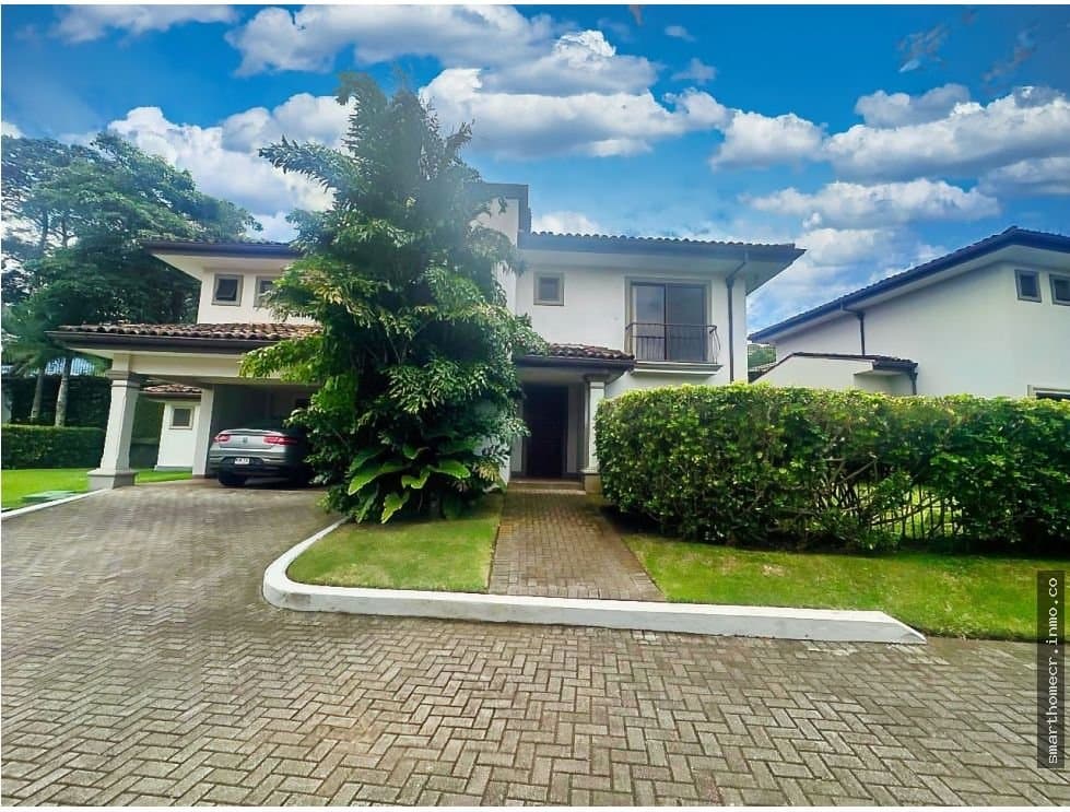 Venta de casa en cerro alto, escazu. ideal para inversión !