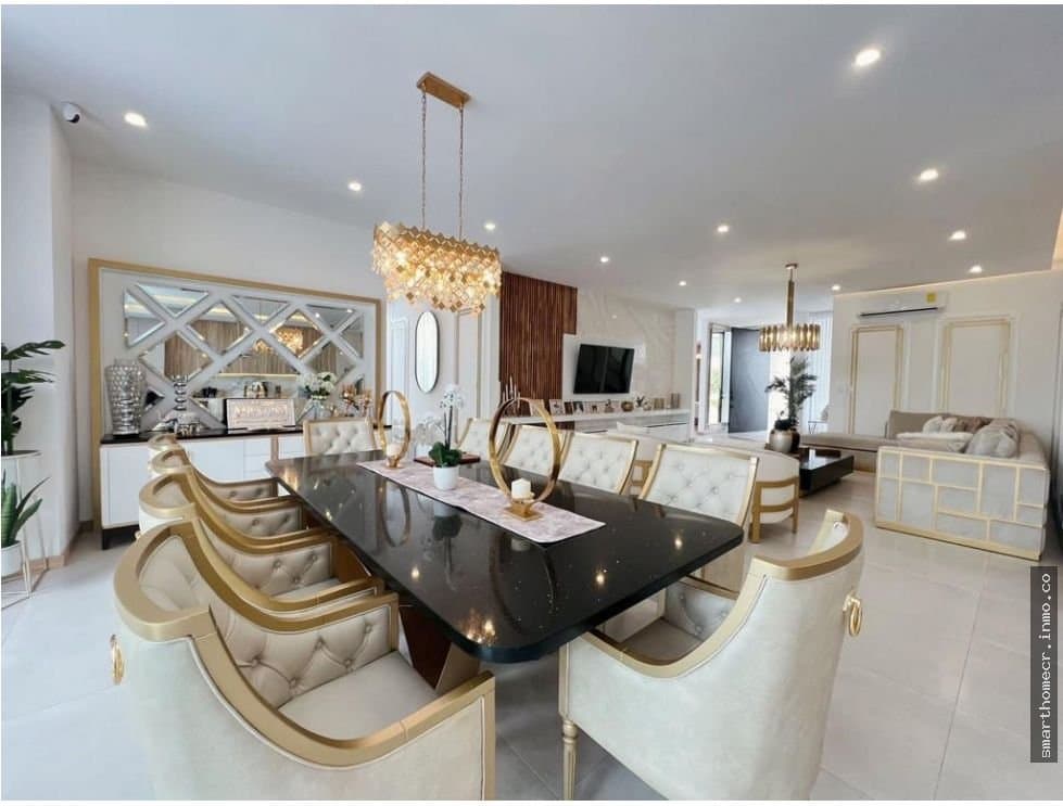 Se vende casa de lujo nueva
