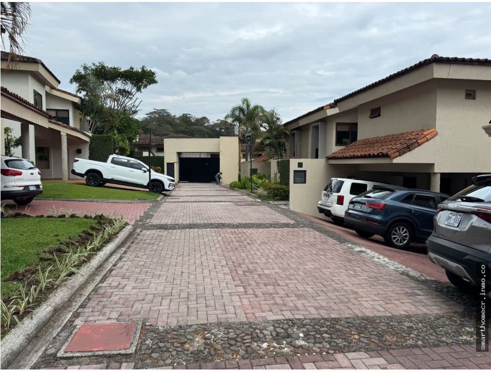 Alquiler de casa en condominio en jaboncillos