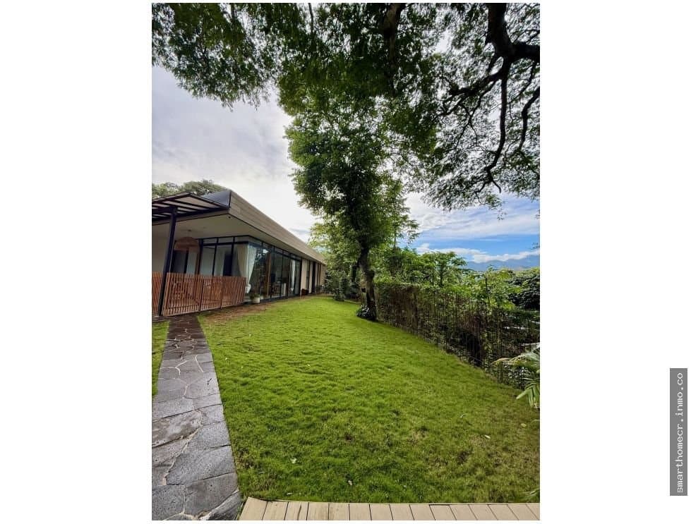 Single Story Home for Sale in Valle del Sol