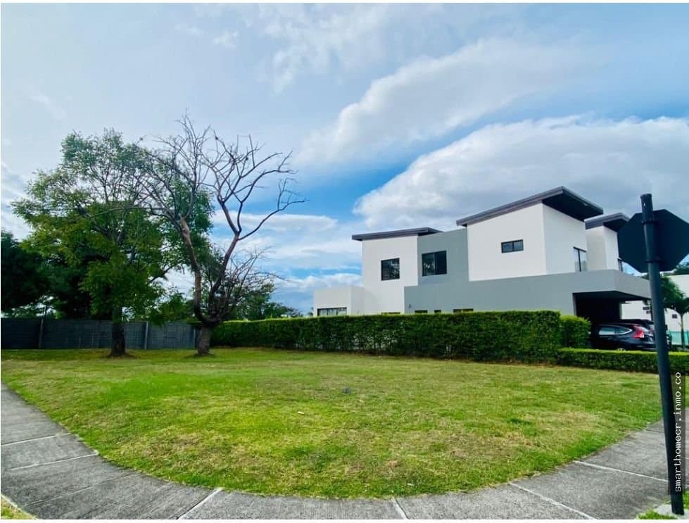 Se vende terreno en santa ana