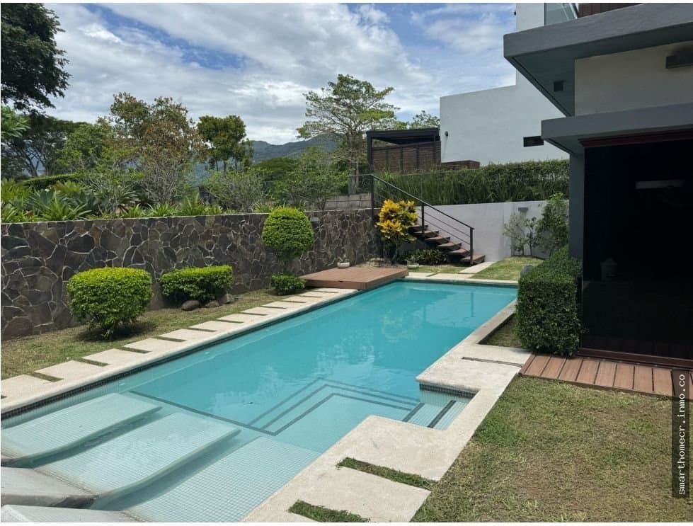Alquiler- venta de casa en valle del sol