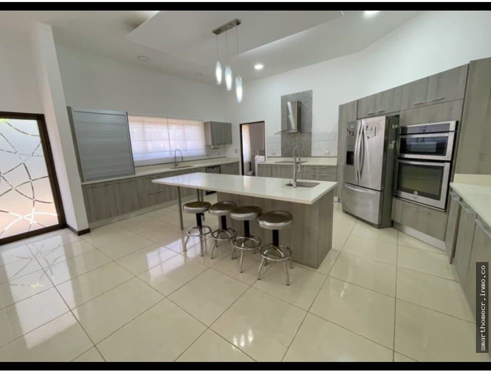 Se vende / se alquila casa de un nivel san isidro de heredia