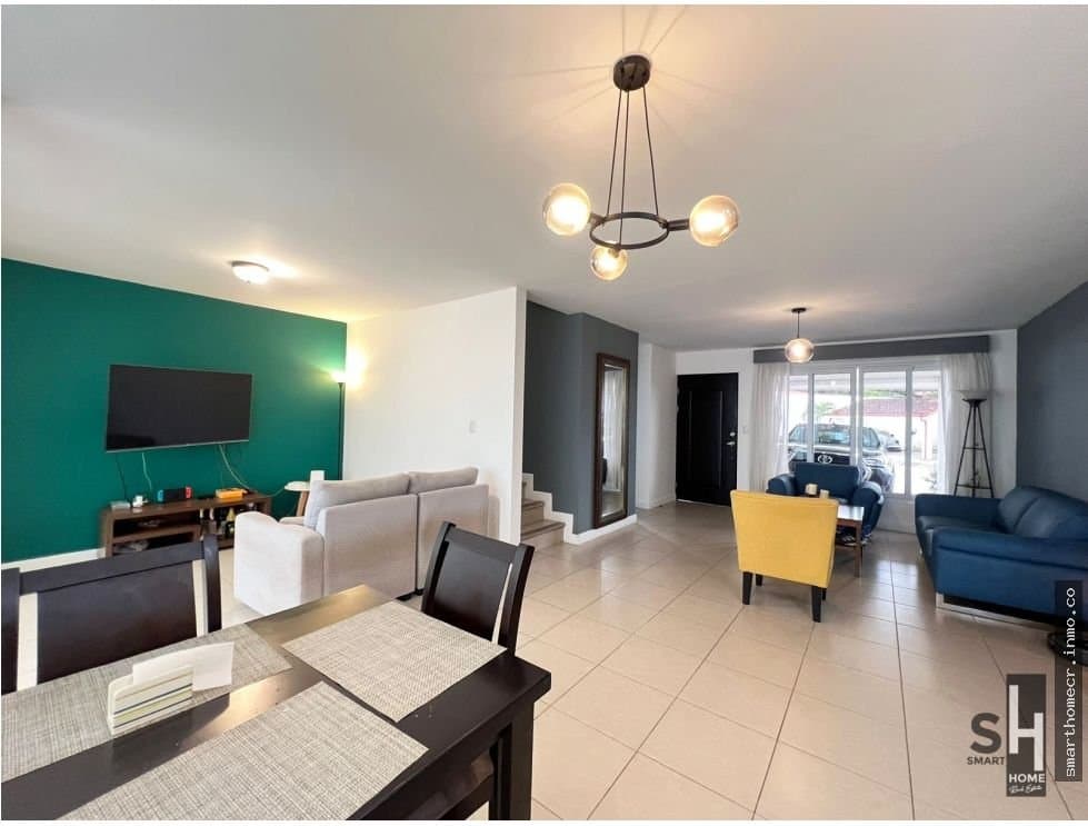 Se vende casa en cuidad colon de mora