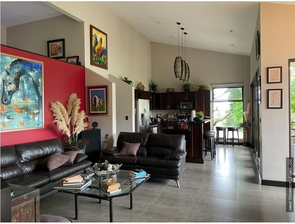 Alquiler / venta de casa en condominio en santa ana