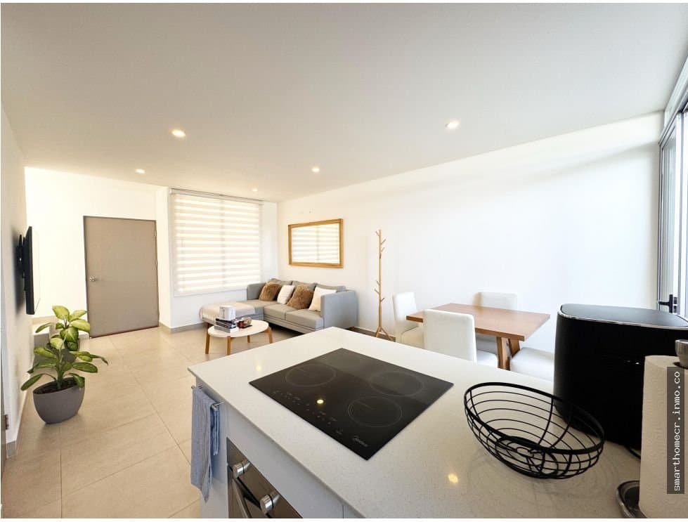 Alquiler de casa en condominio, santa ana