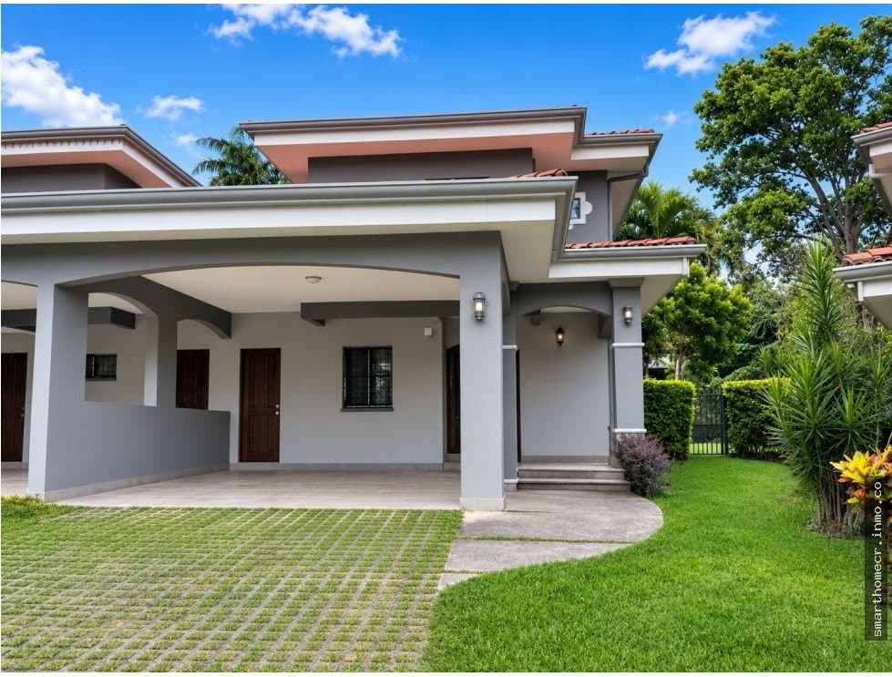 Alquiler de casa en condominio, jaboncillos