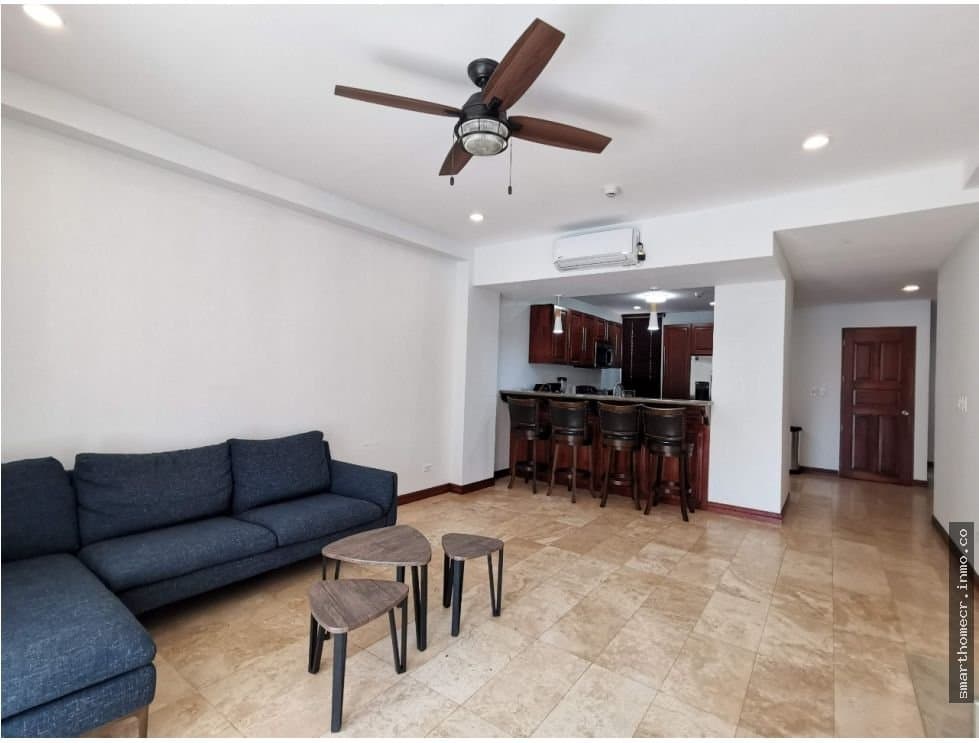 Se vende apartamento en condominio en jacó