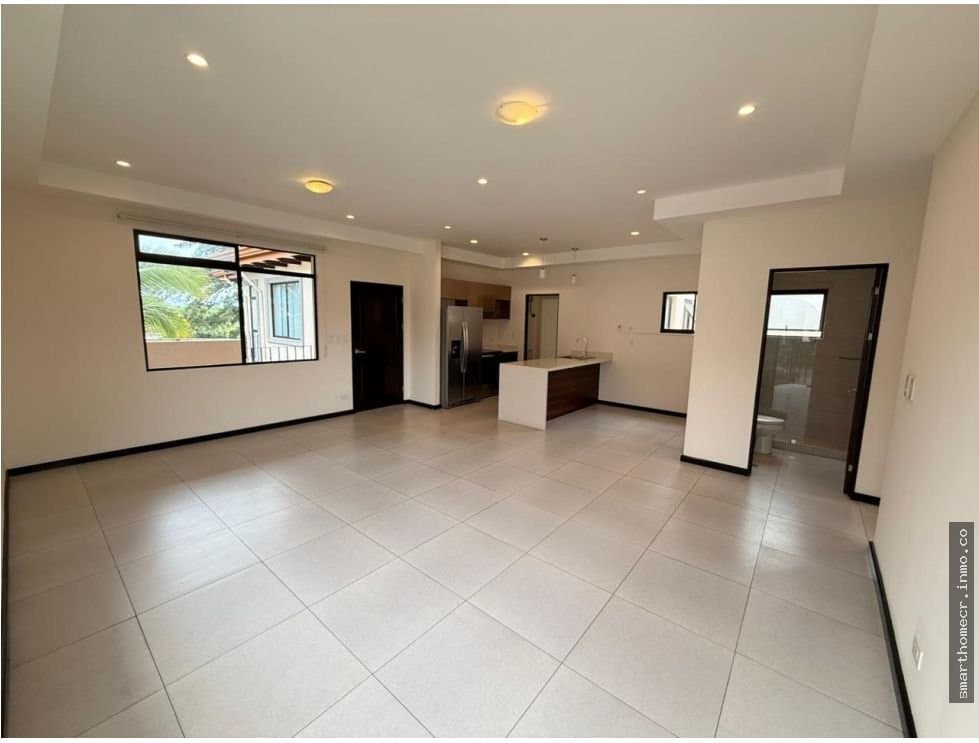 Alquiler de apartamento en rio oro, santa ana