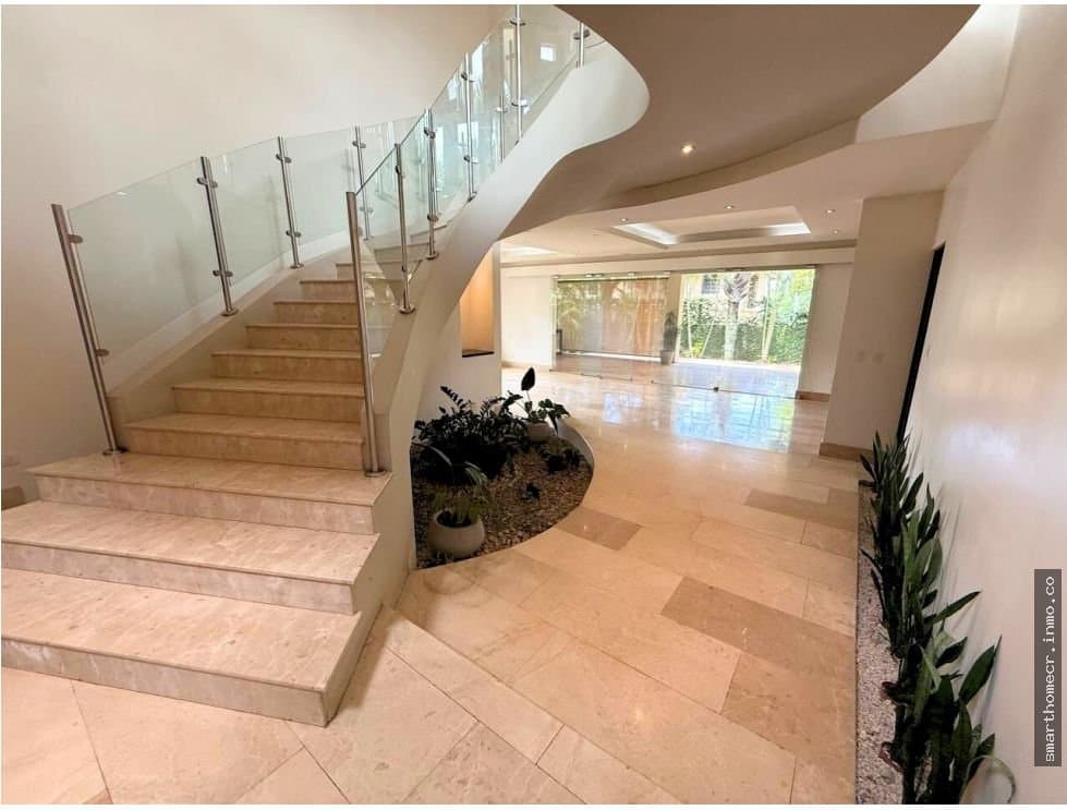 Alquiler/venta de casa en condominio, rio oro