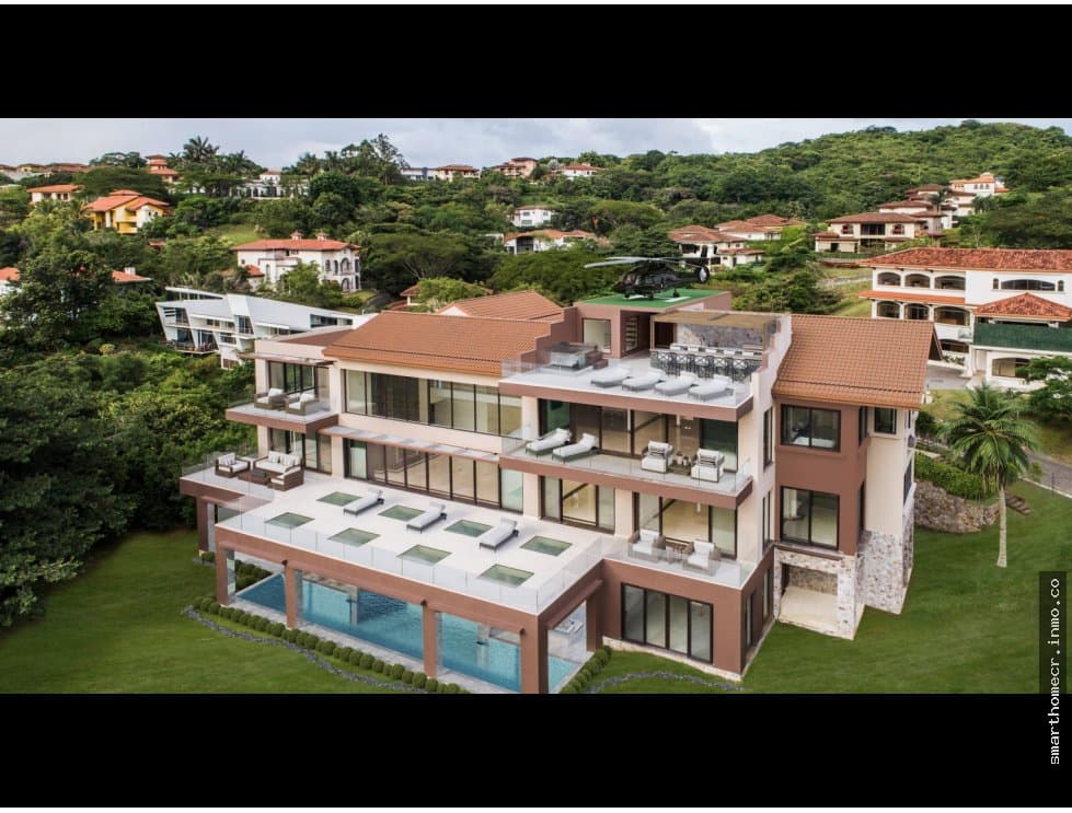 Se vende lujosa casa en villa real