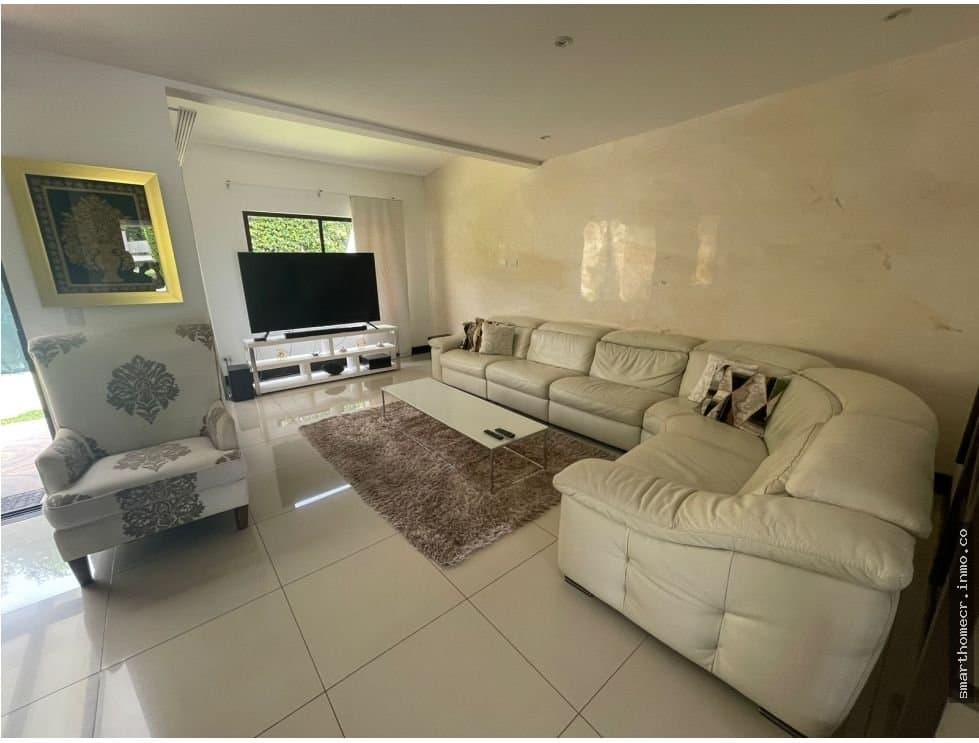 House for Sale in Santa Ana
