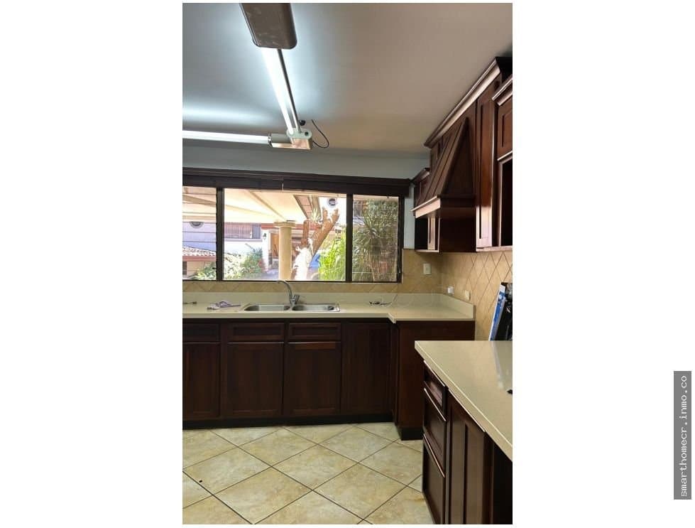 Alquiler de casa en condominio del vista, san rafael de escazú