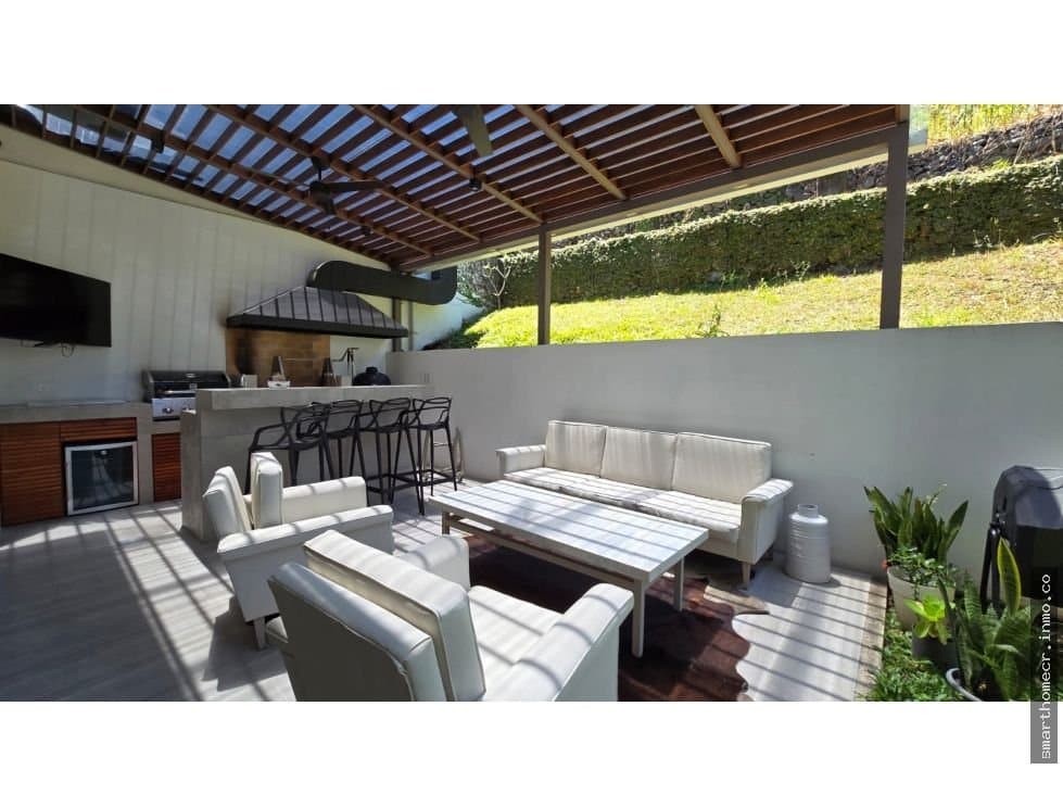 Venta de casa en condominio vía horizonte, escazu