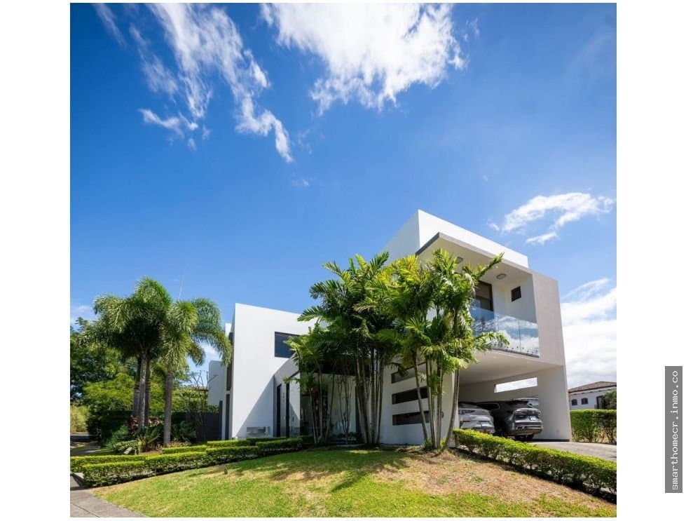 Casa en alquiler estilo contemporaneo en santa ana