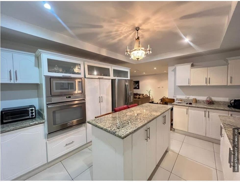 Se alquila/vende casa en condominio, pozos santa ana