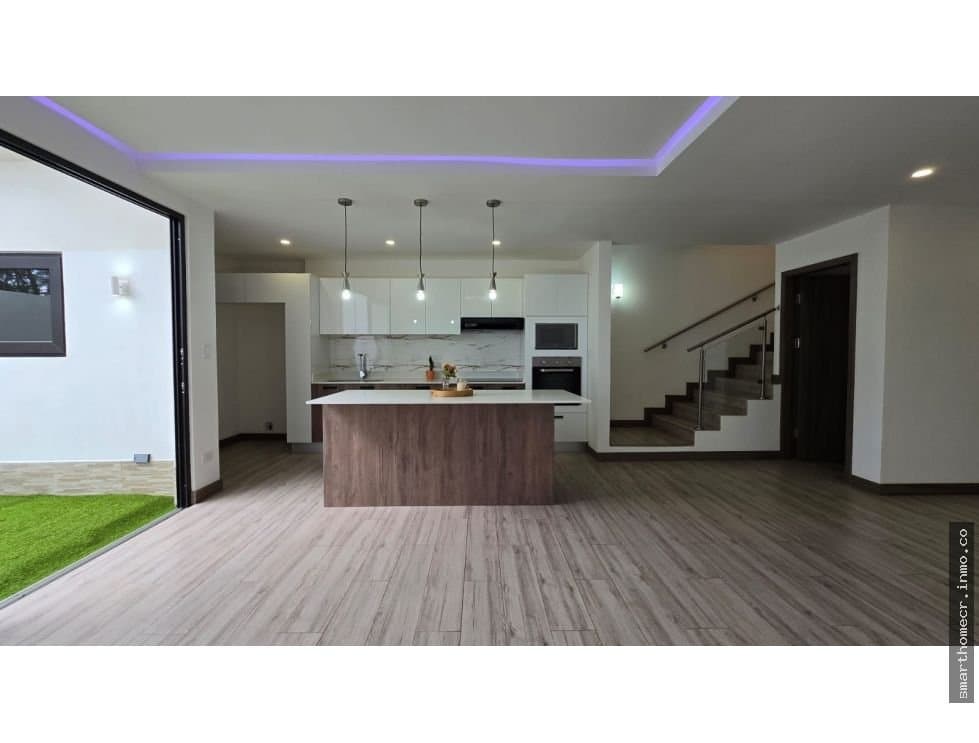 Alquiler de casa en condominio san antonio urbano, escazú