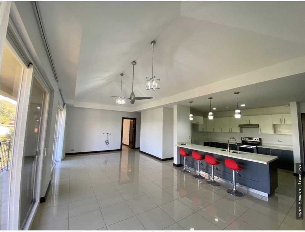 Alquiler de penthouse en san vicente, belén
