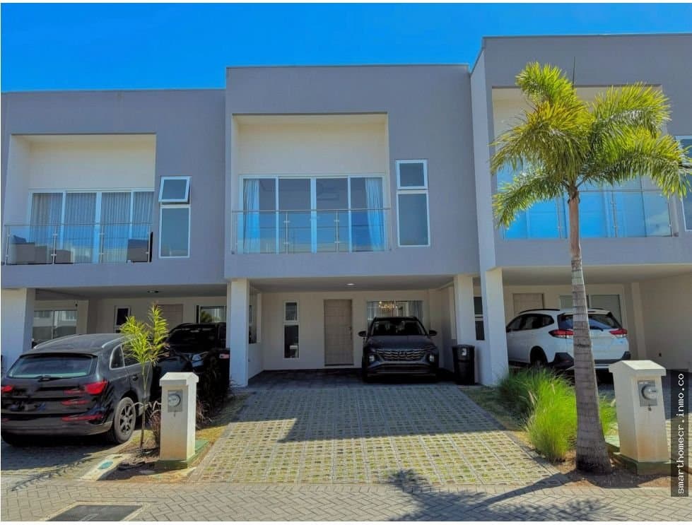 Alquiler de casa en condominio en guachipelín