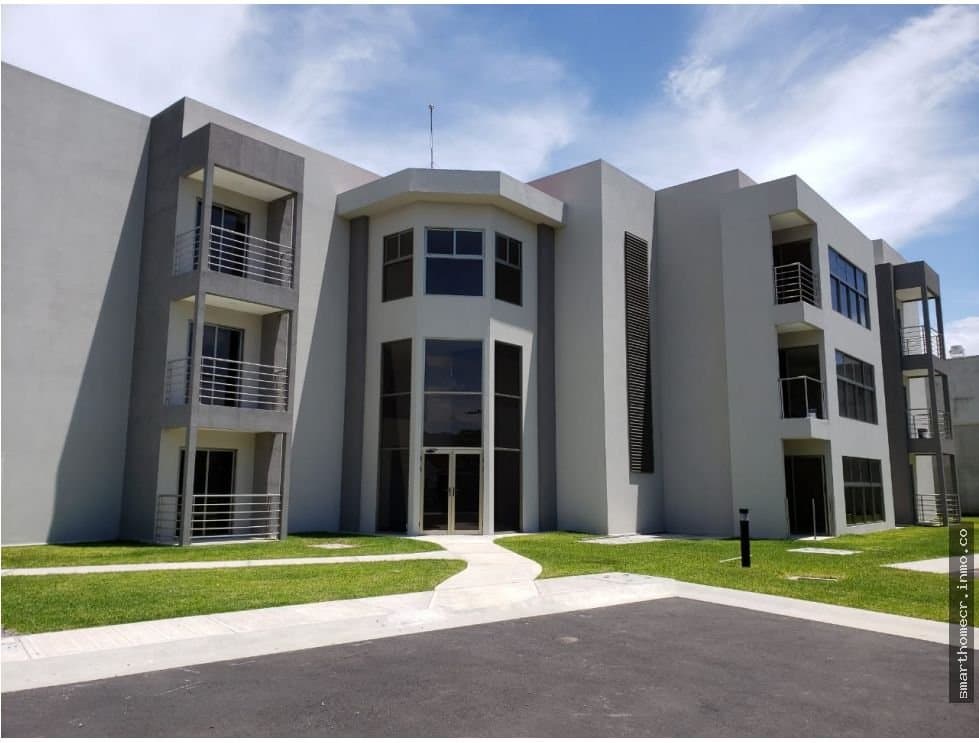 Se alquila apto, condominio santa ana