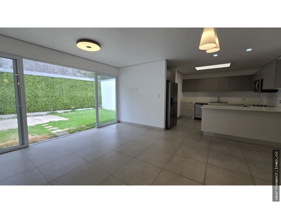 Location de maison à Guachipelin