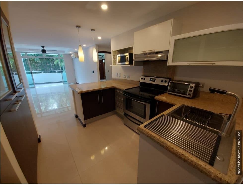 Alquiler de apartamento con línea blanca, guachipelín