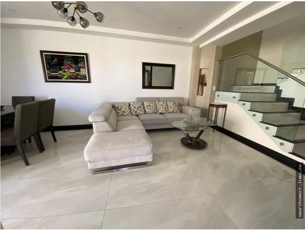 Alquiler / venta de casa en condominio en belén