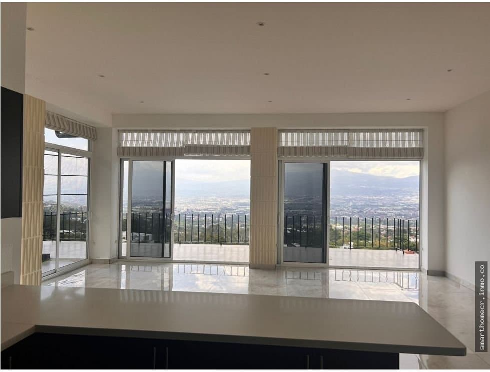 Casa independiente contemporánea en san antonio, escazú