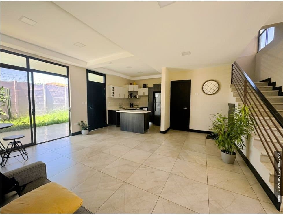 Alquiler casa en condominio villas del río- el coco, alajuela